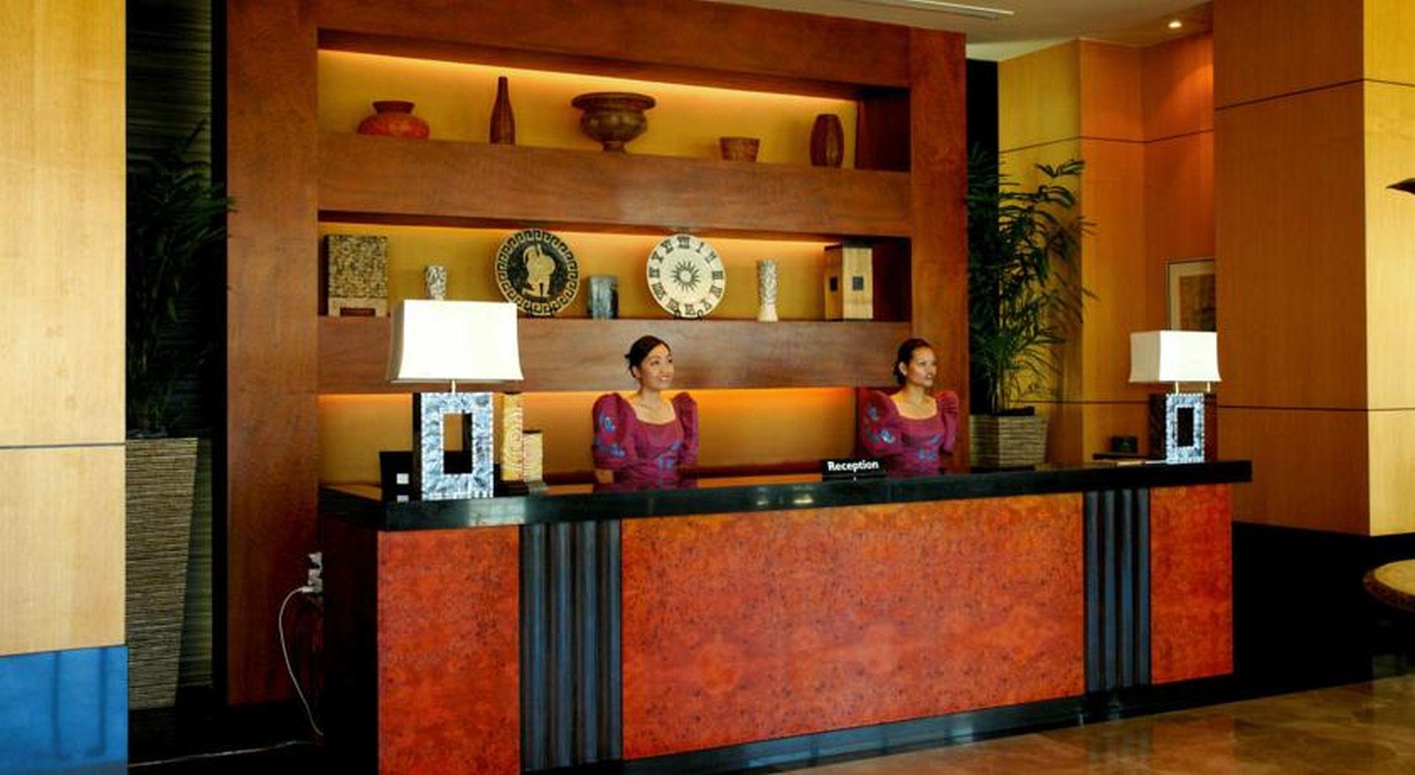 Sotogrande Hotel And Resort Lapu-Lapu City Exterior photo